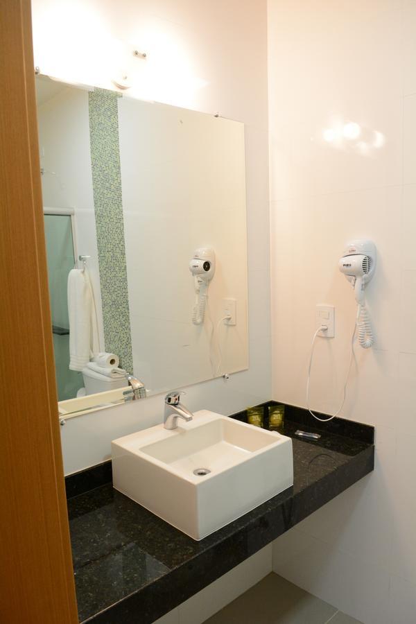 Excellence Plaza Hotel Botucatu Exteriör bild